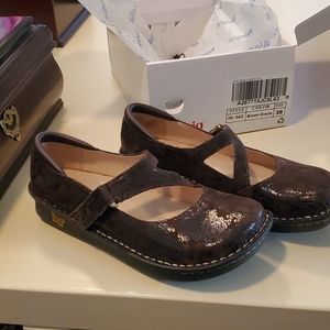 Allegria NIB Shoes